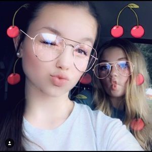 Meet your Posher, Savannah